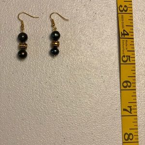 Complimentary gift with purchase. Pearl earrings